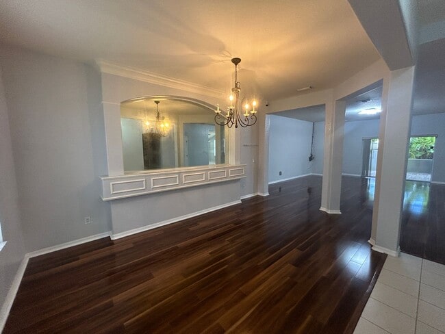 Foto del edificio - 1051 NE 16th Pl