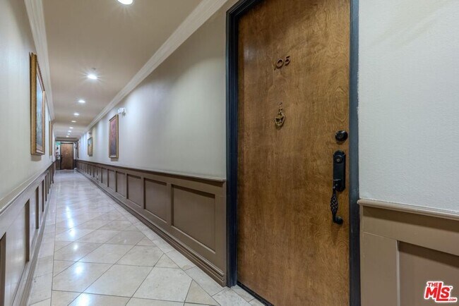 Foto del edificio - 10913 Whipple St