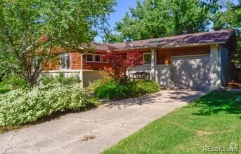 Building Photo - 1420 Ithaca Dr