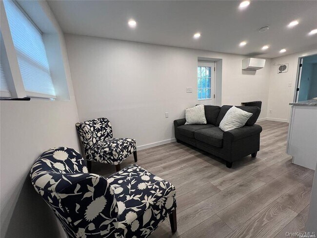 Foto del edificio - 40 Talcott Dr