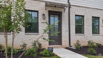 Building Photo - 6603 Beacon Dr