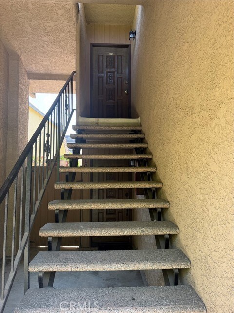 Foto del edificio - 17026 Yukon Ave