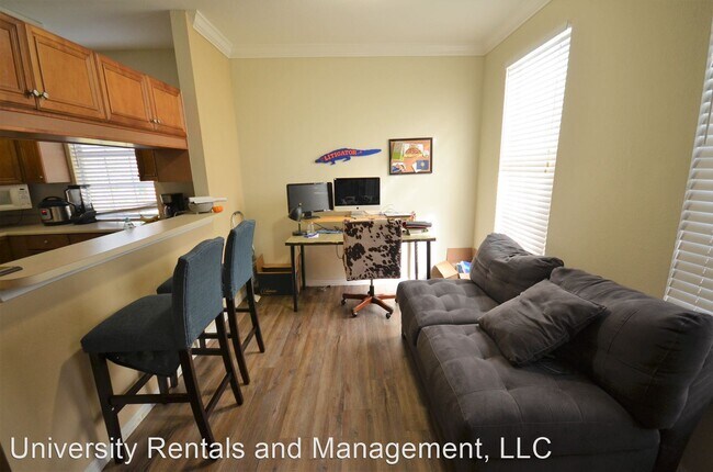Building Photo - 2 br, 2 bath House - 2253 NW 16th Terrace