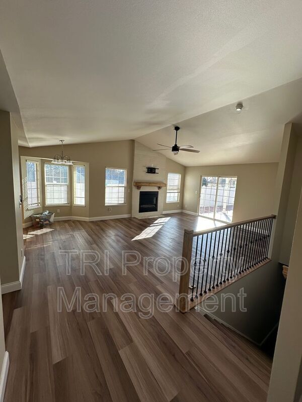 Foto del edificio - 3037 Antelope Rd