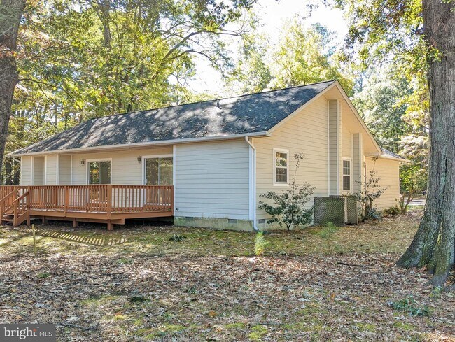 Building Photo - 11510 Wisteria Ct