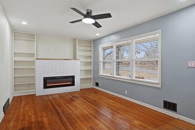 Building Photo - 101 Heather Ln