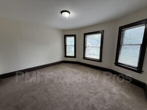 Building Photo - 2532 N 37th St