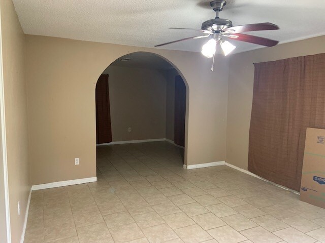 Foto del edificio - 303 Hickory St