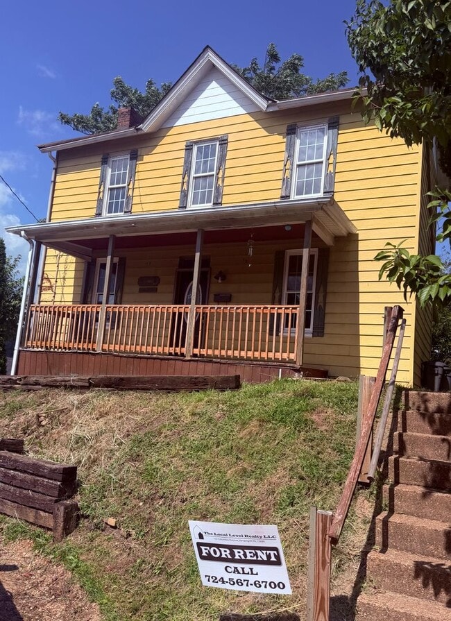 Building Photo - 614 N 2nd St