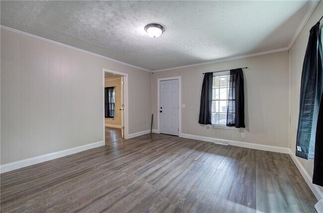 Foto del edificio - 2014 Maple Ave SW