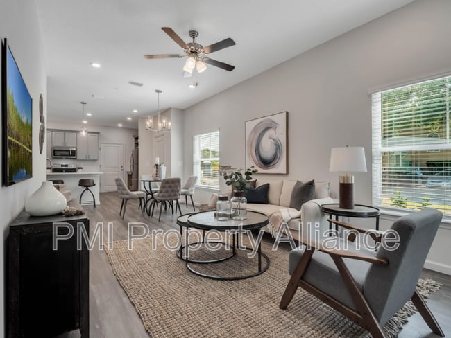 Foto del edificio - 2924 Oak Park Way