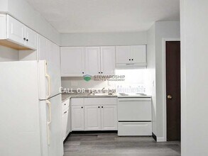 Building Photo - 310 Engadine Ct