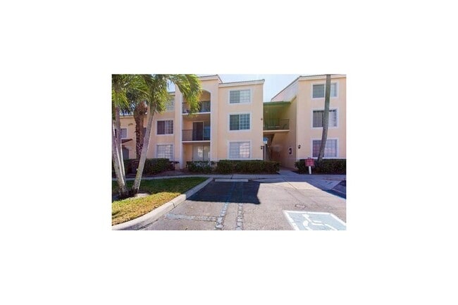 Building Photo - 1733 Village Blvd