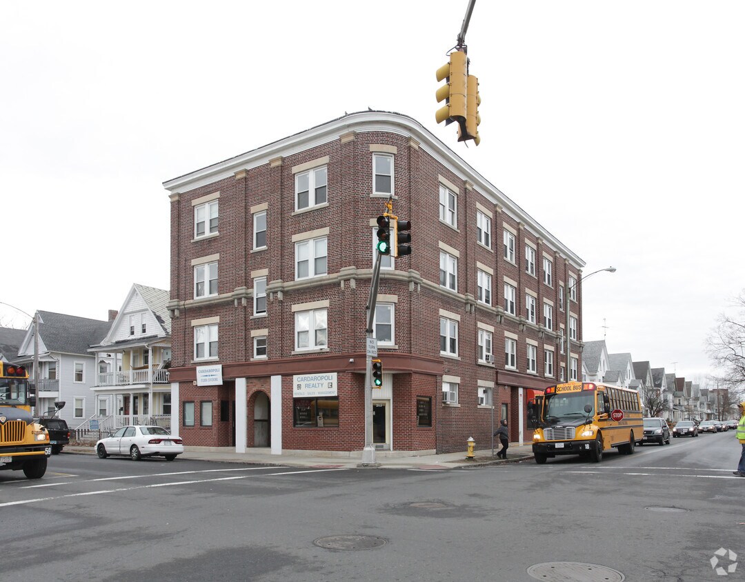 Foto principal - 203 Dickinson St
