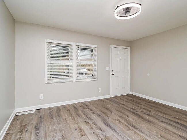 Foto del edificio - 1097 Smith St SW