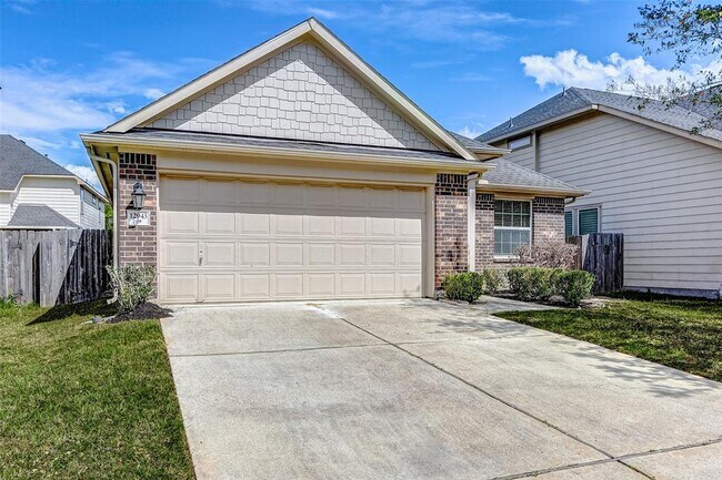 Foto del edificio - 12943 Pecan Shores Dr