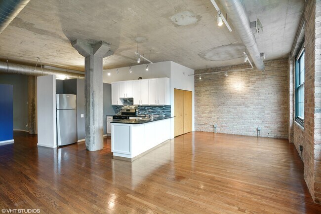 Foto del edificio - 110 N Peoria St
