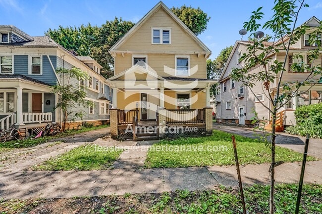 Building Photo - 87 Holbrooke St