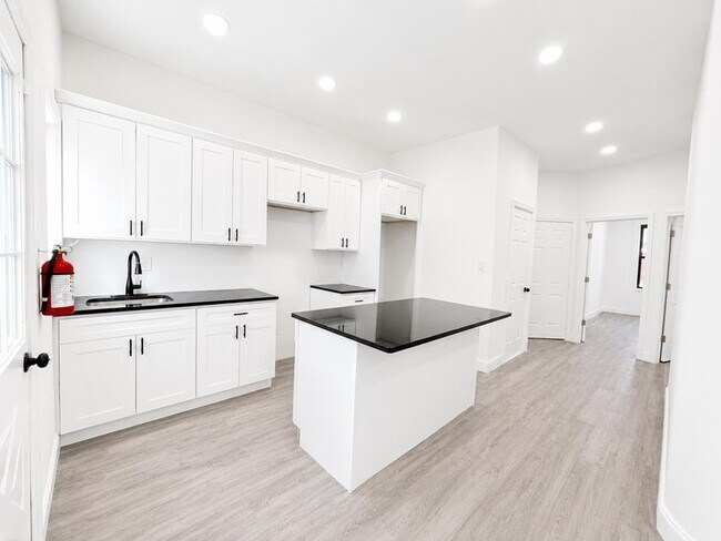 Foto del edificio - 428 56th St