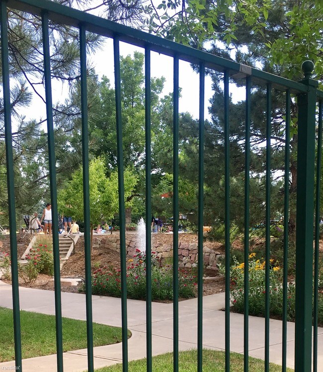 Building Photo - 6494 Silver Mesa Dr