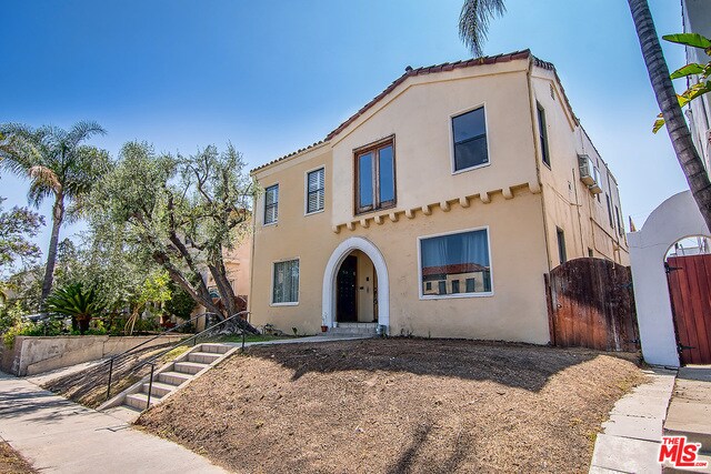 Building Photo - 531 N Orange Dr