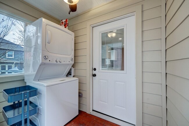 Foto del edificio - 2610 White Oak Dr