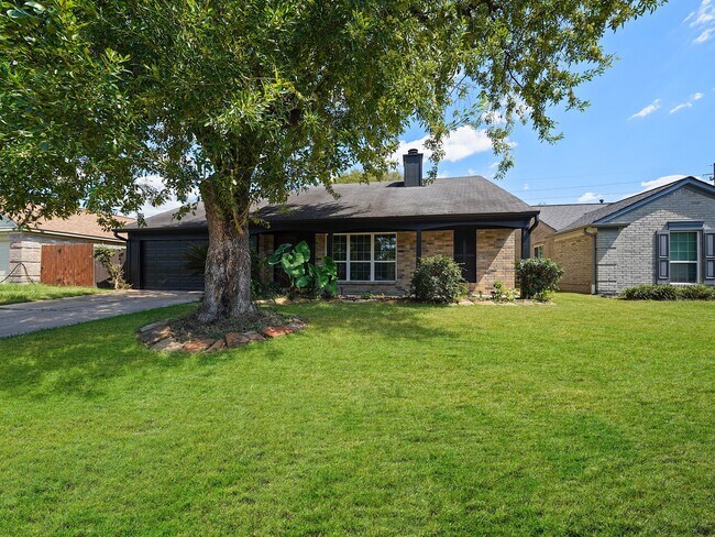 Foto del edificio - 9534 Cannock Chase Dr
