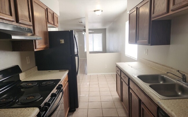 Photo - Prime Mesa Location – Comfort, Convenience & Value! Apartment
