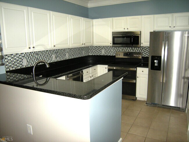 Foto del edificio - 5106 Westchester Ridge NE