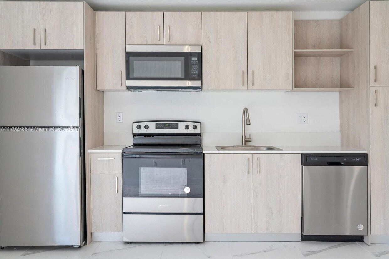 Foto principal - 420 SW 7th Ave