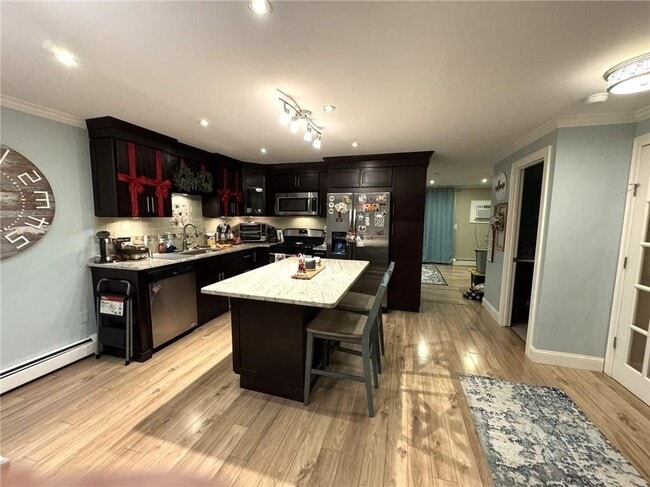 Foto del edificio - 105 Woodside Dr