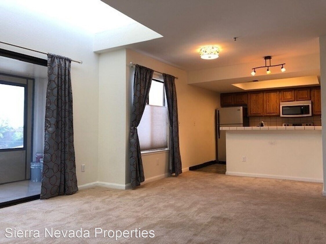 Foto principal - 2 br, 2 bath House - 3095 Lakeside dr #313