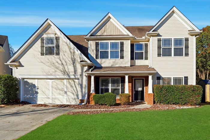 Primary Photo - Walking distance to Downtown Sugar Hill!