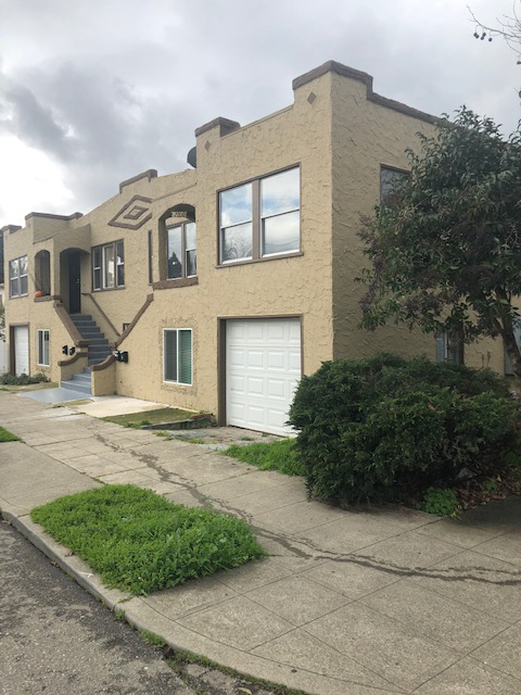 Primary Photo - 2200 Browning St