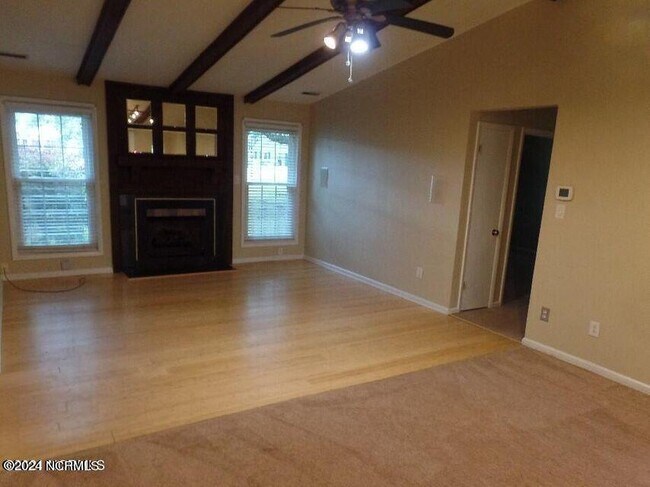 Foto del edificio - 502 W Hilltop Ct