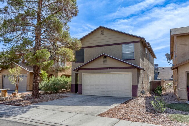 Foto del edificio - Beautiful 4 bedroom POOL home close to Nellis AFB!