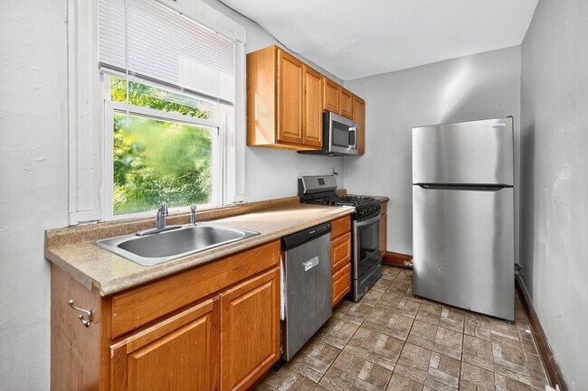 Photo - 225 Atkinson St Apartment