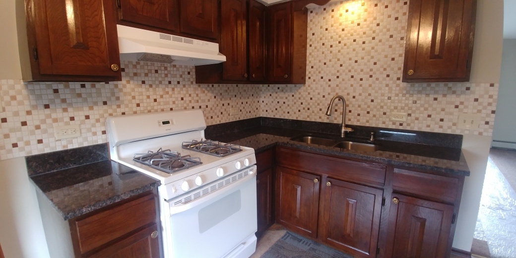 New Granite Counter Top - 15130 El Cameno Real Dr