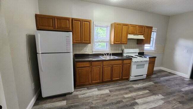 Foto del edificio - 235 Starr St