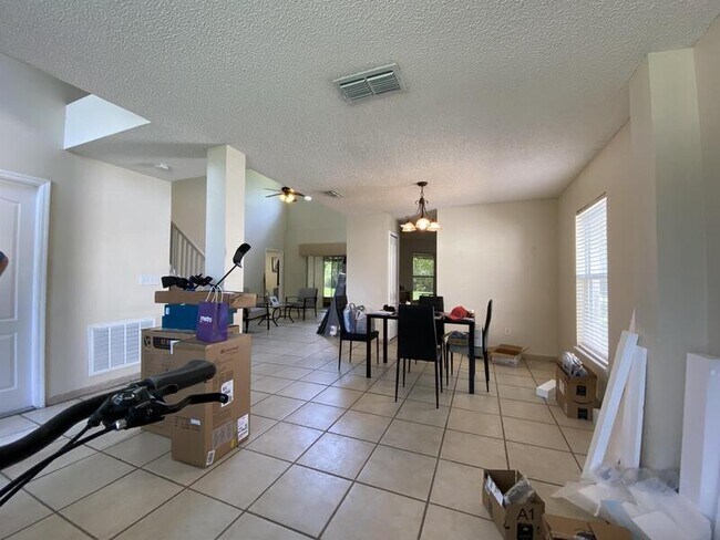 Foto del edificio - 4417 Waterside Pointe Cir