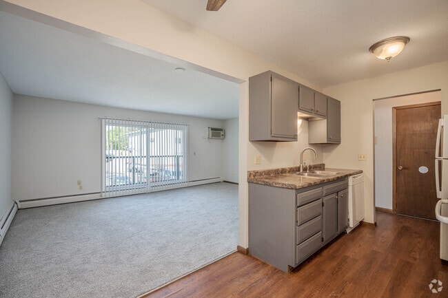 Interior Photo - Edina Manor Apartments