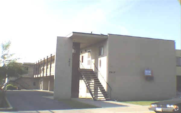 Primary Photo - 7617 Milton Ave