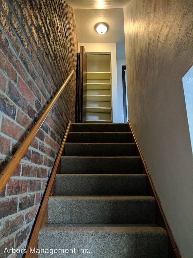 Foto del edificio - 2 br, 1.5 bath Apartment - 15 Boulder Drive