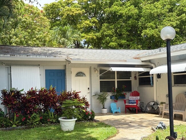 Building Photo - 3123 SW Natura Ave