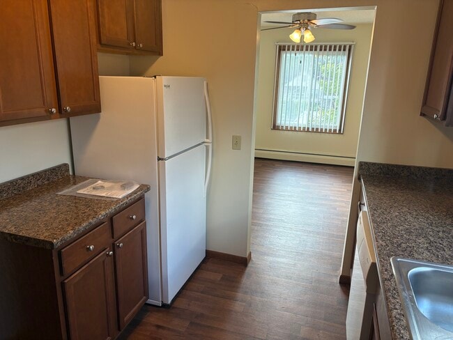 Building Photo - Lynn Apartments