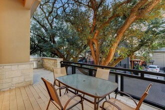 Building Photo - 5002 Milam St