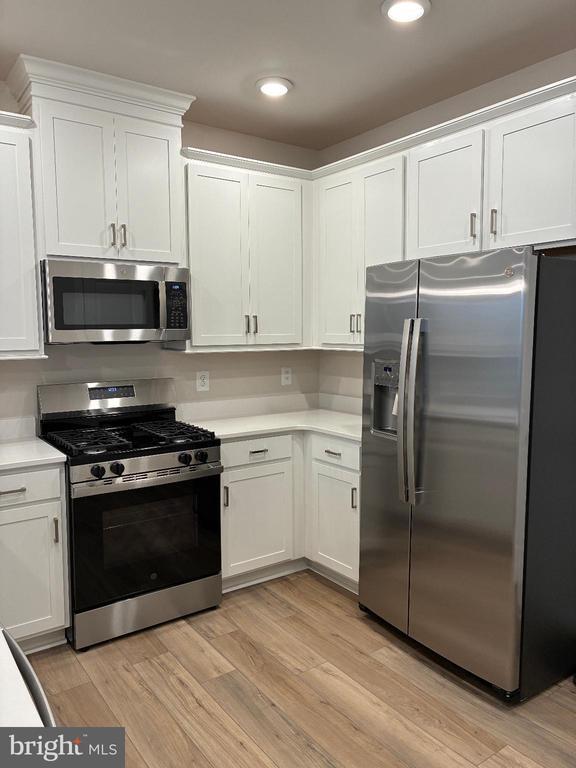 Foto del edificio - 20823 Cloongee Ter