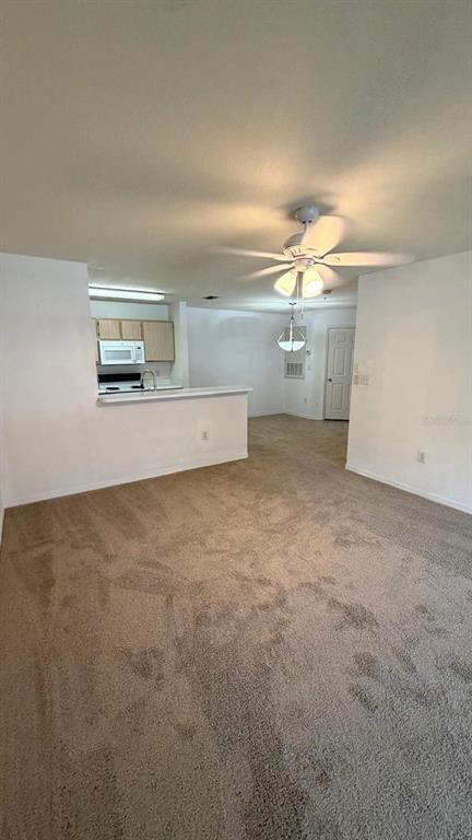 Foto del edificio - 5459 Vineland Rd