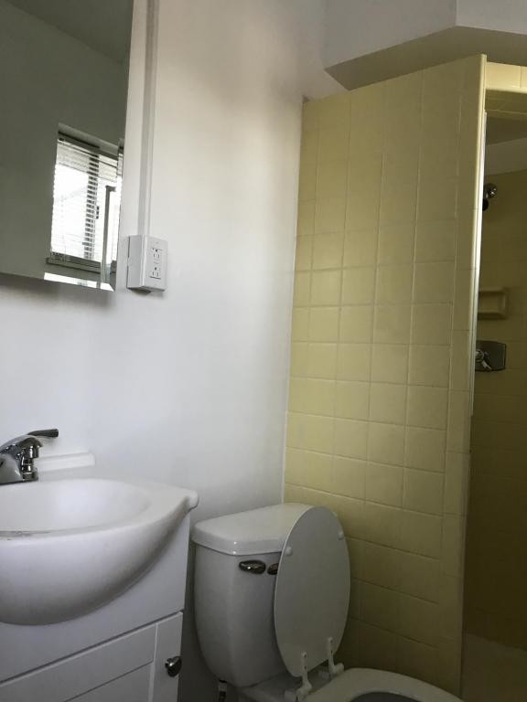 Foto del edificio - 1740 Cromwell dr