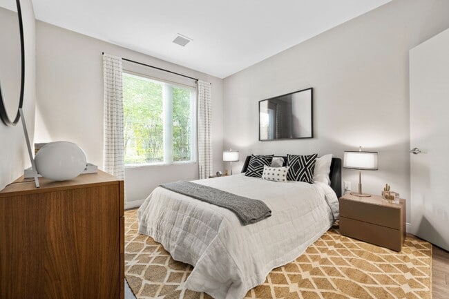 Building Photo - The Andi